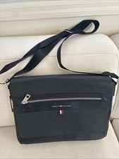 $148 Tommy Hilfiger valigetta